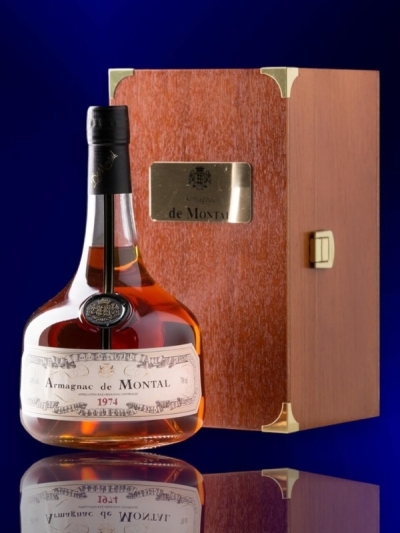 packshot DE MONTAL Armagnac Vint. 2001 GVP 70cl